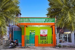 SPOT ON 92786 Homestay Barokah, Gresik
