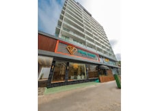 Pearl Grand By Ratna, Panadura