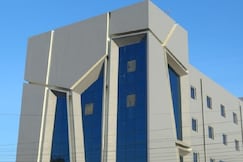 Hotel Piyush Inn, Ambejogai