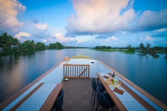 Island Of Peace, Alleppey