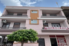 Hotel Cinestar - Near Durgapura Railway Station, Jaipur