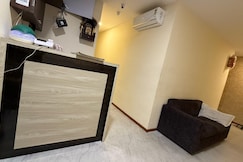 Hotel Marine Line, Mumbai