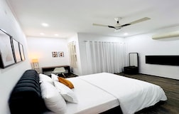 Elite Modern Bedroom at Villa Casablanca