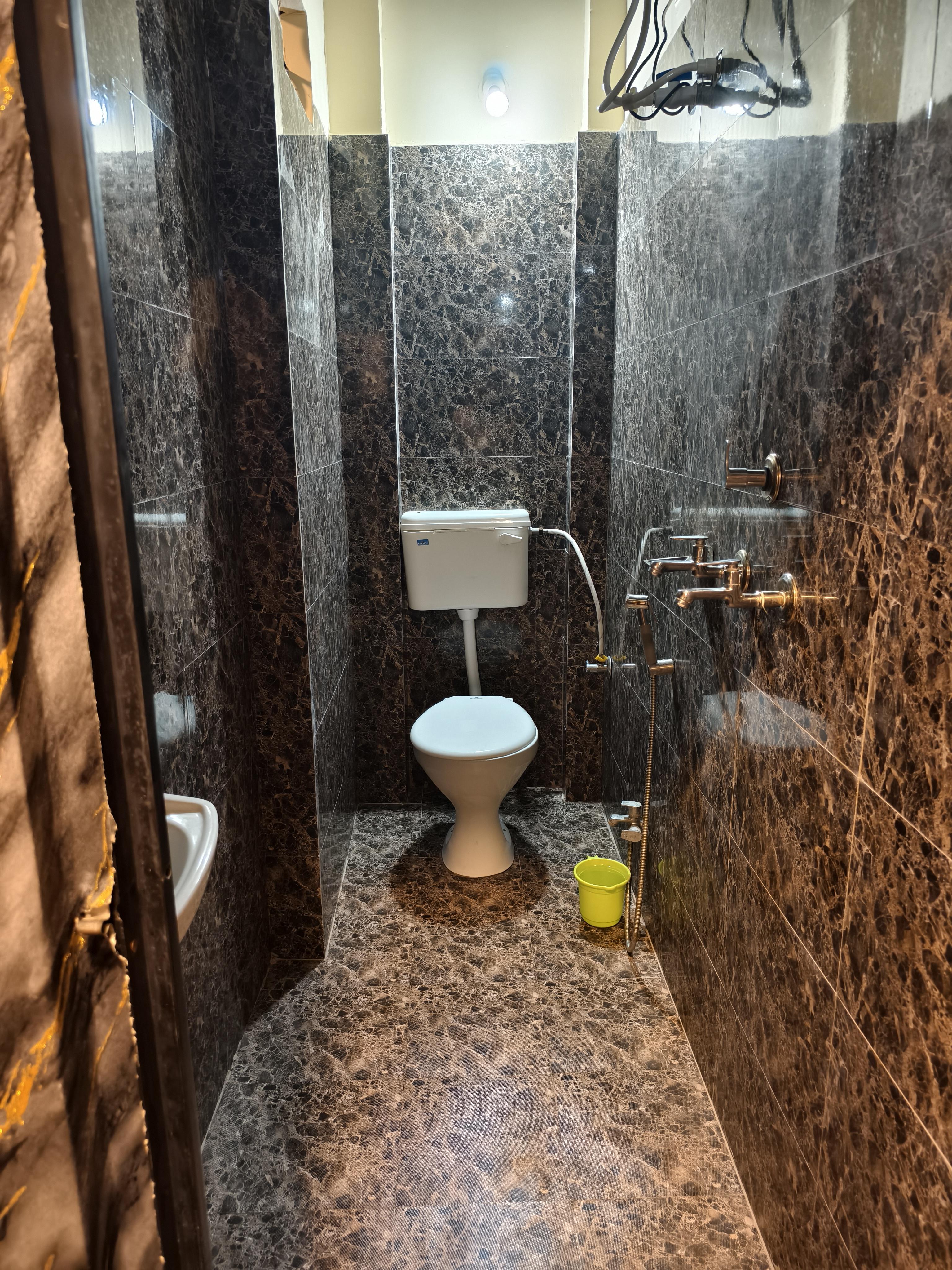 HOTEL SHREE RAM PALACE INN - Tap to explore photos