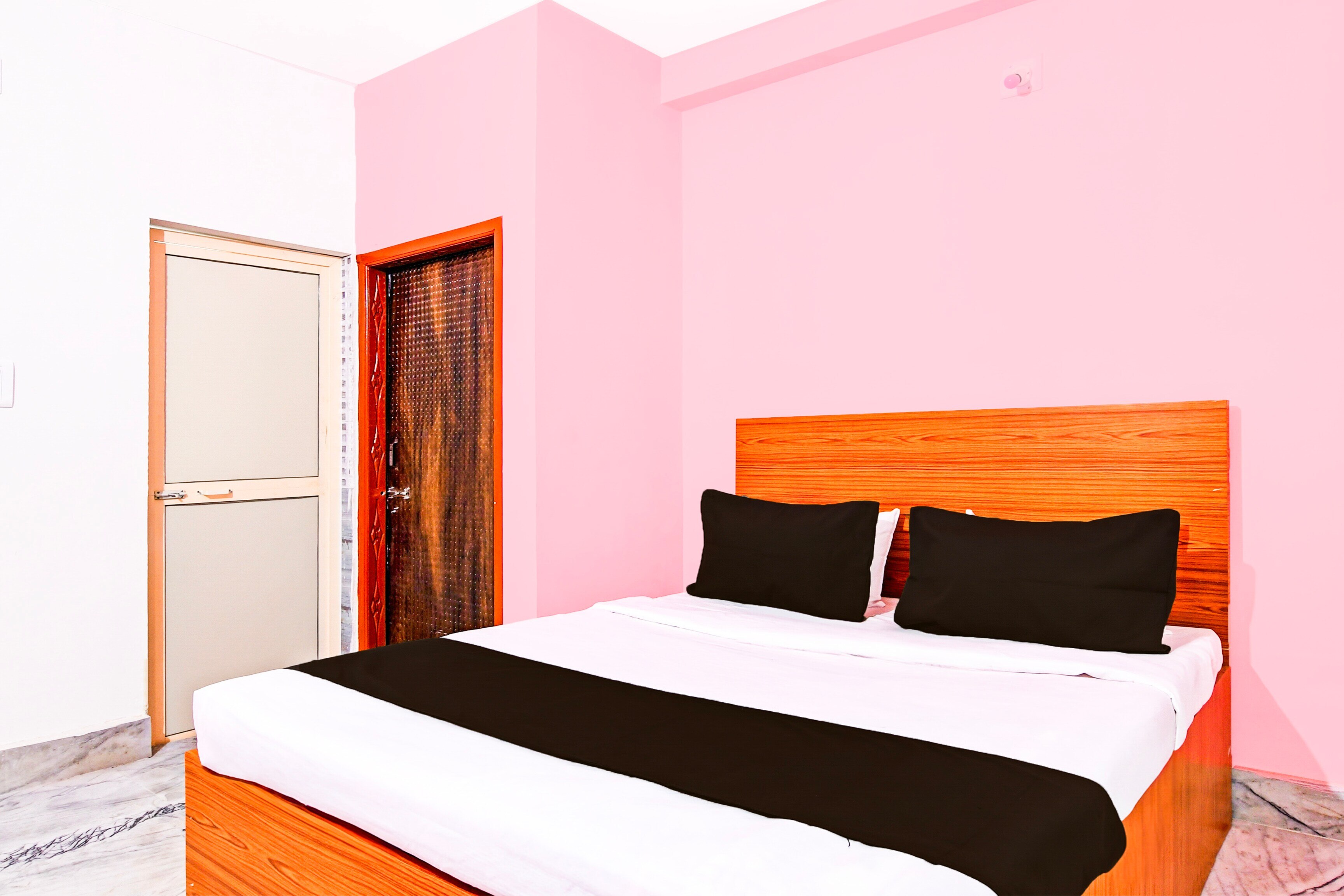 Hotel O KRISHNA RESIDENCY - Tap to explore photos