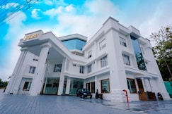 PUTHUR RESIDENCY HOTEL, Thrissur