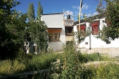 Zilzom Guest House, Leh