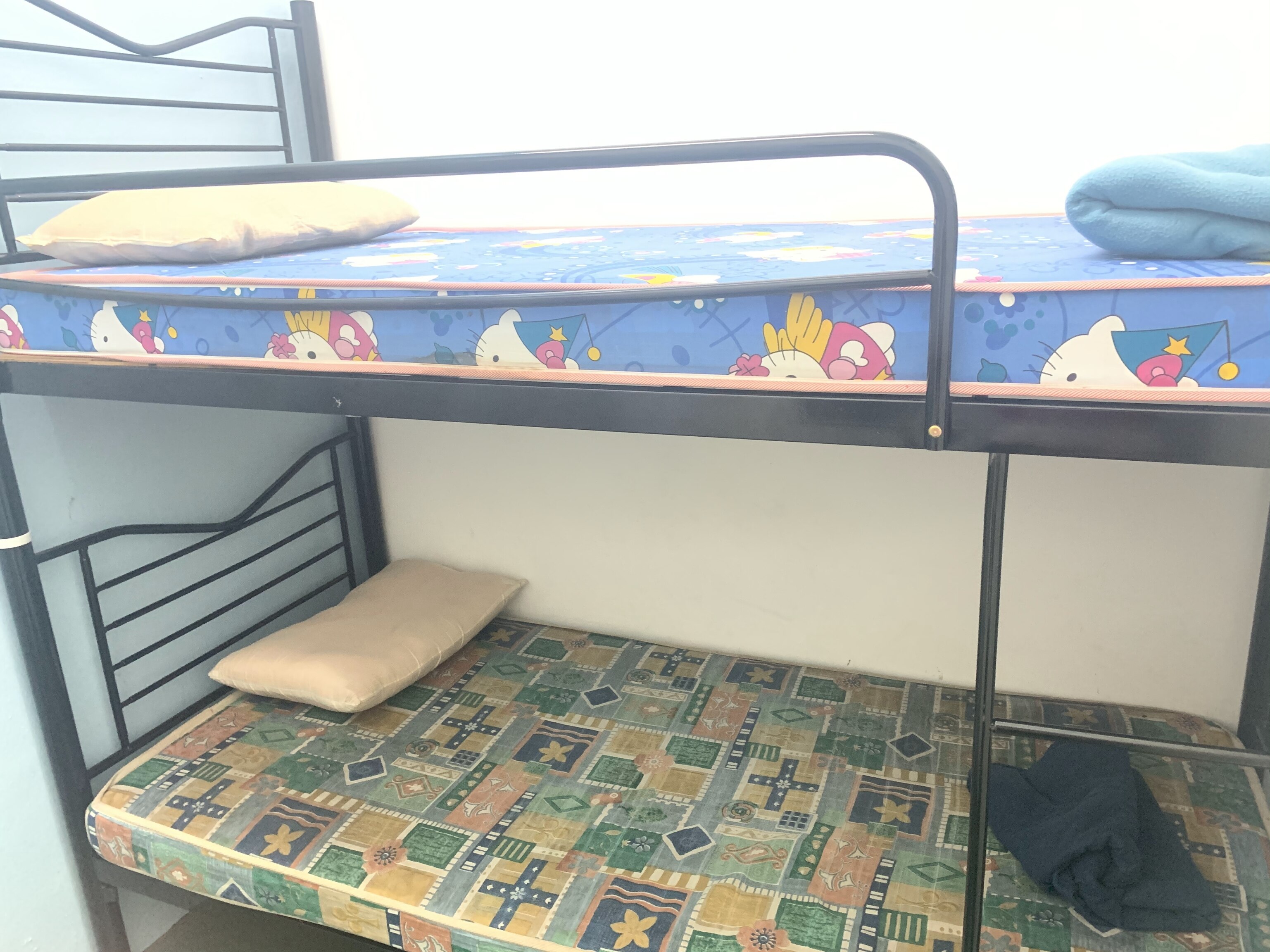 SPOT ON 89872 Kuantan Backpackers - Tap to explore photos