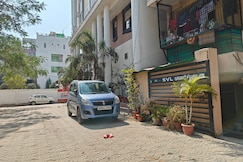 JMS Stay near Cantonment Varanasi, Varanasi