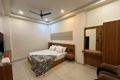 HOTEL KARNAVATI, Chittorgarh