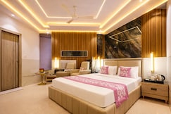 Hotel Transit By Star Group, Delhi
