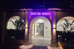 Into The Woods, Parasia