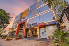 FabHotel Regent Inn - Nr. SkyWalk Bridge, Pune