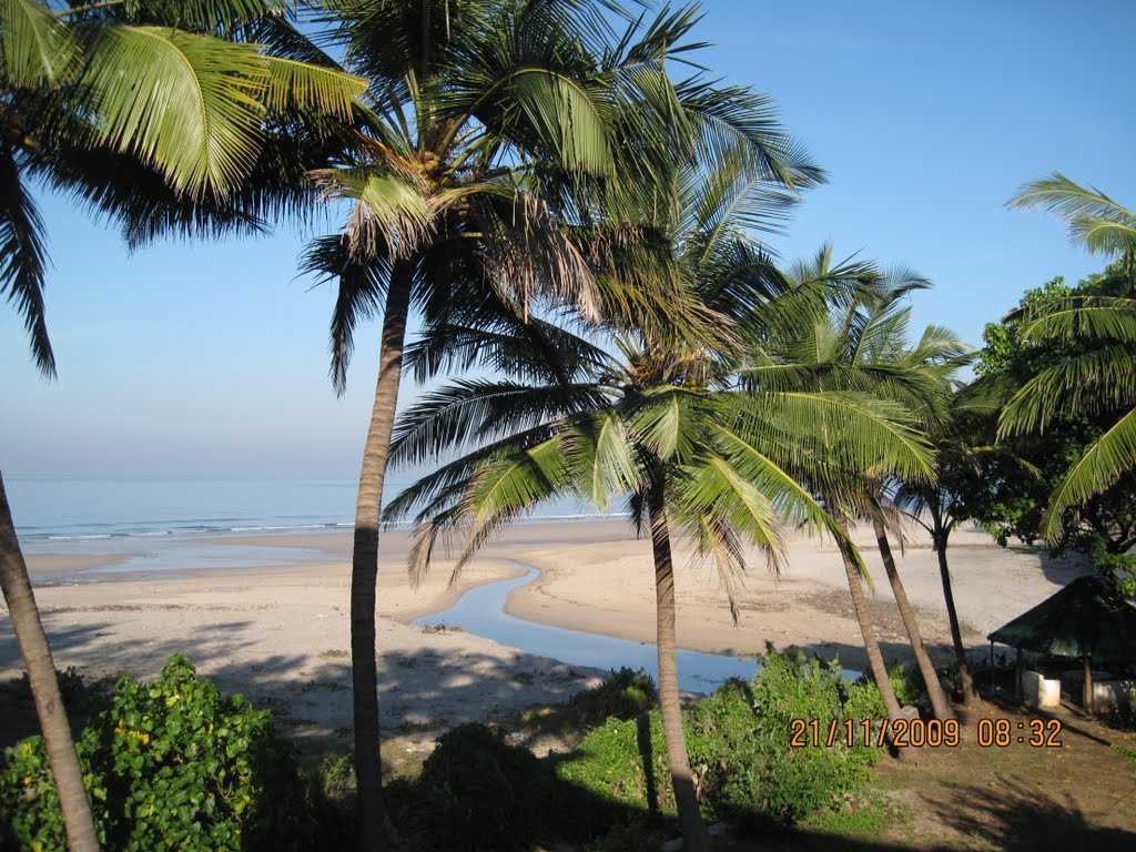 Gaurav Holiday hotel - Tap to explore photos