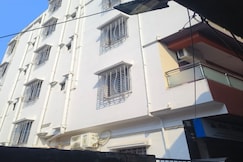 MADINA GUEST HOUSE, Kolkata