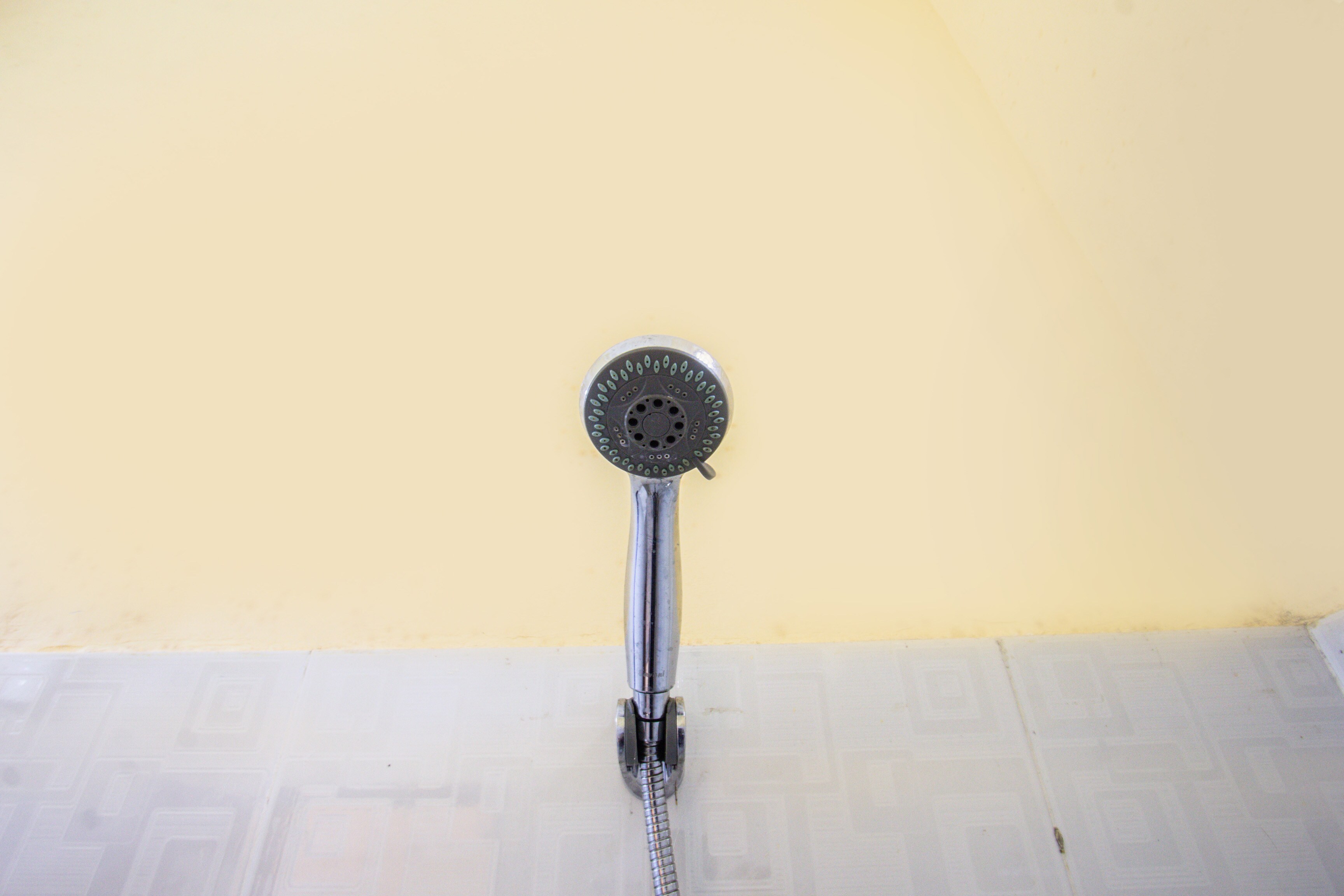 Capital O 93391 Golden Manggis Hotel - Tap to explore photos