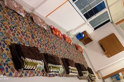 Mahadev Luxury Guest House, Ujjain