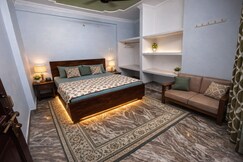 Hotel Harsh Suryavanshi / On NH27 Heighway, Ayodhya