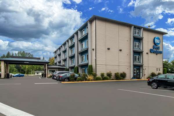 Best Western McMinnville Inn - Tap to explore photos