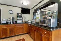 BEST WESTERN SMOKY MOUNTAIN, Transylvania