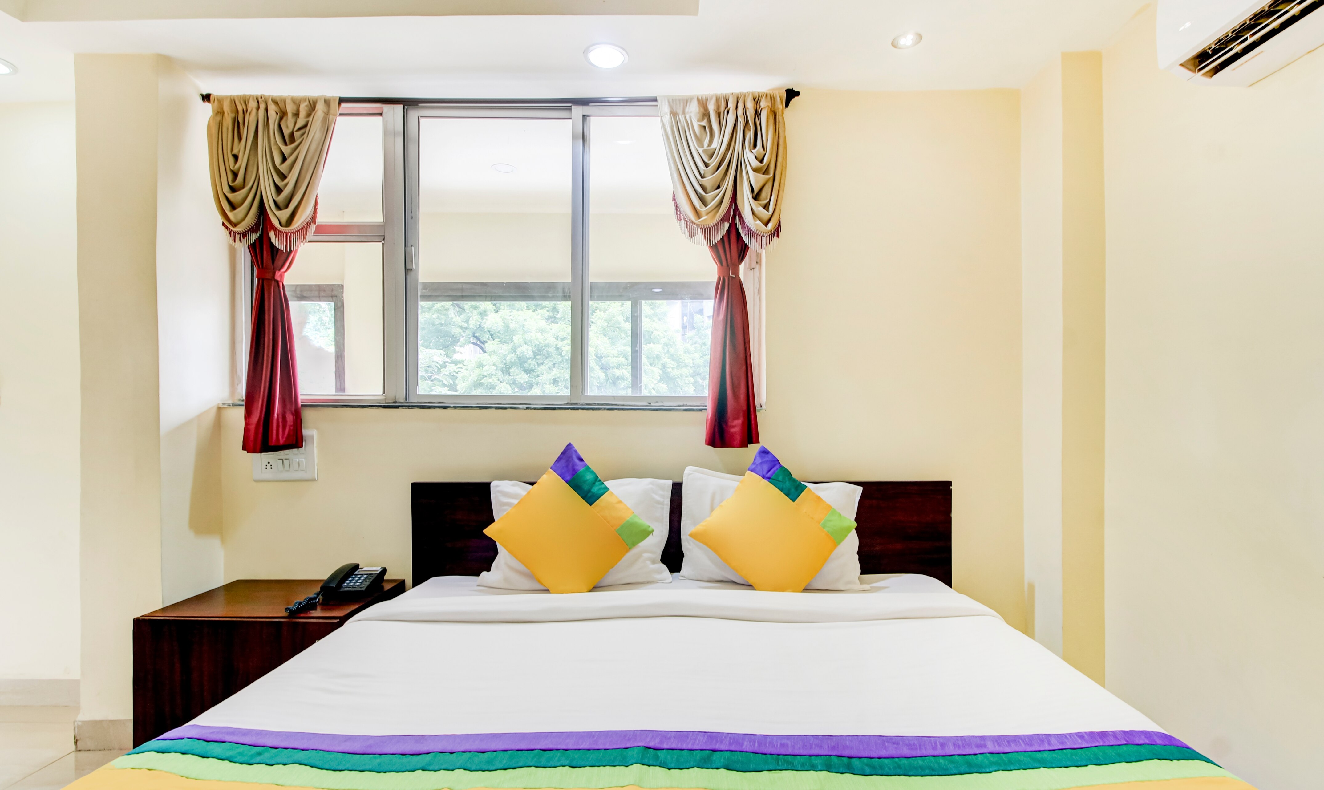 Itsy Hotels Aditya 5