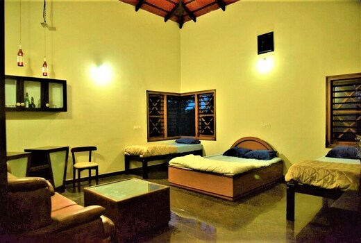 Hill Range Homestay  A Forest Homestay near Aldur