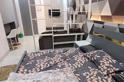 Second Innings Home, Dadri