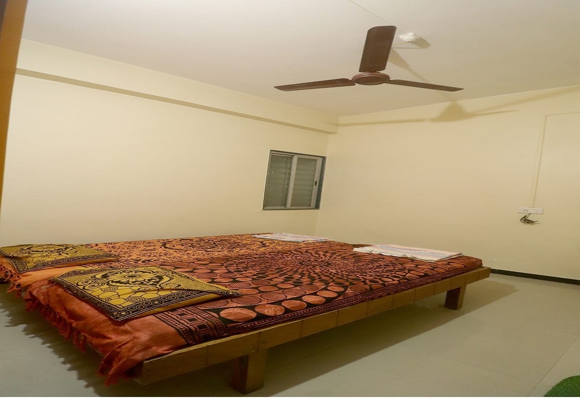 SHREE SHAKTI PRASAD LODGE - Tap to explore photos