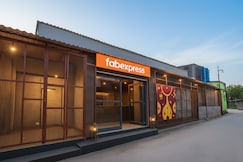 FabHotel Shree Ram Aadhar, Ayodhya