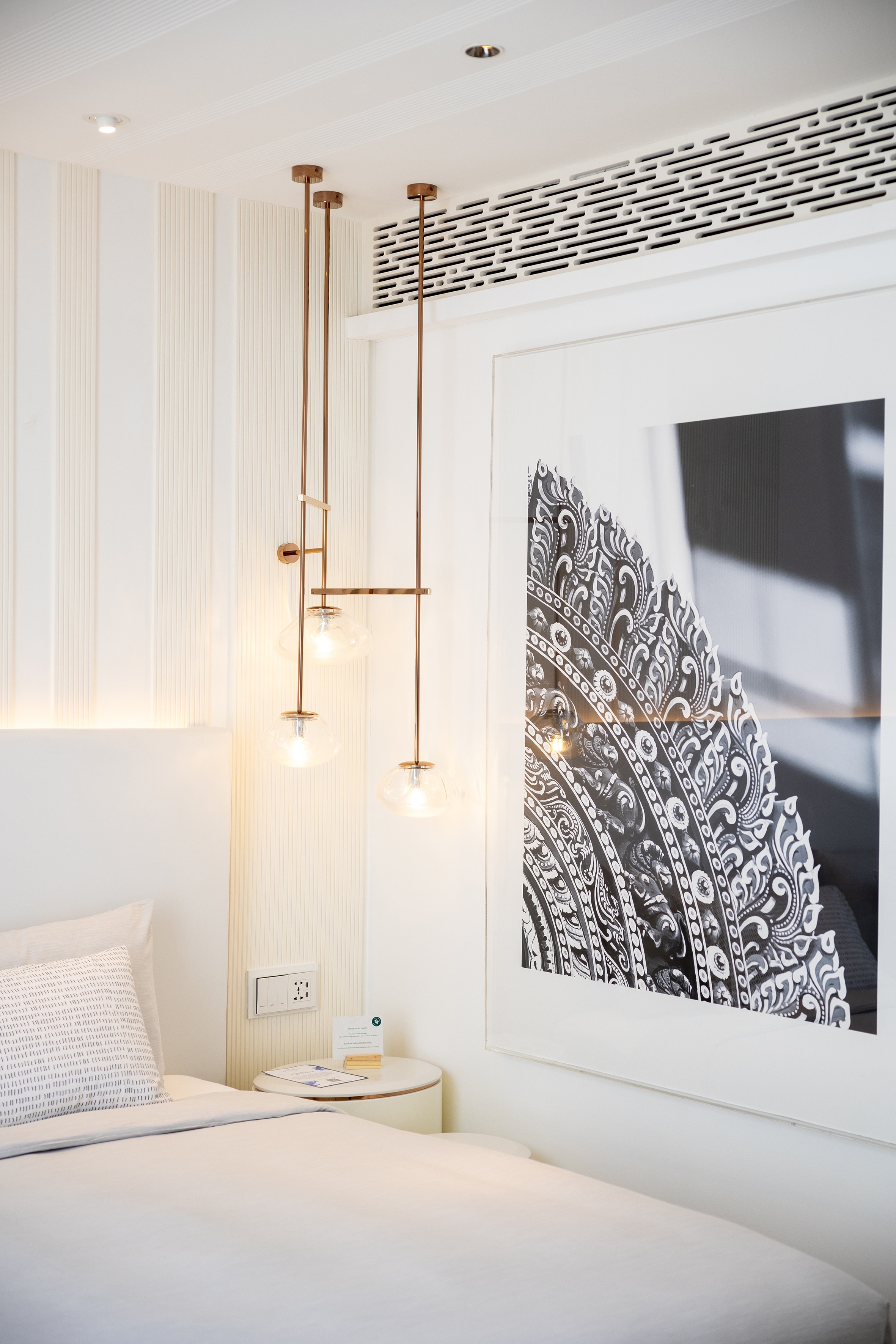 INNSiDE by Melia Bangkok Sukhumvit - Tap to explore photos