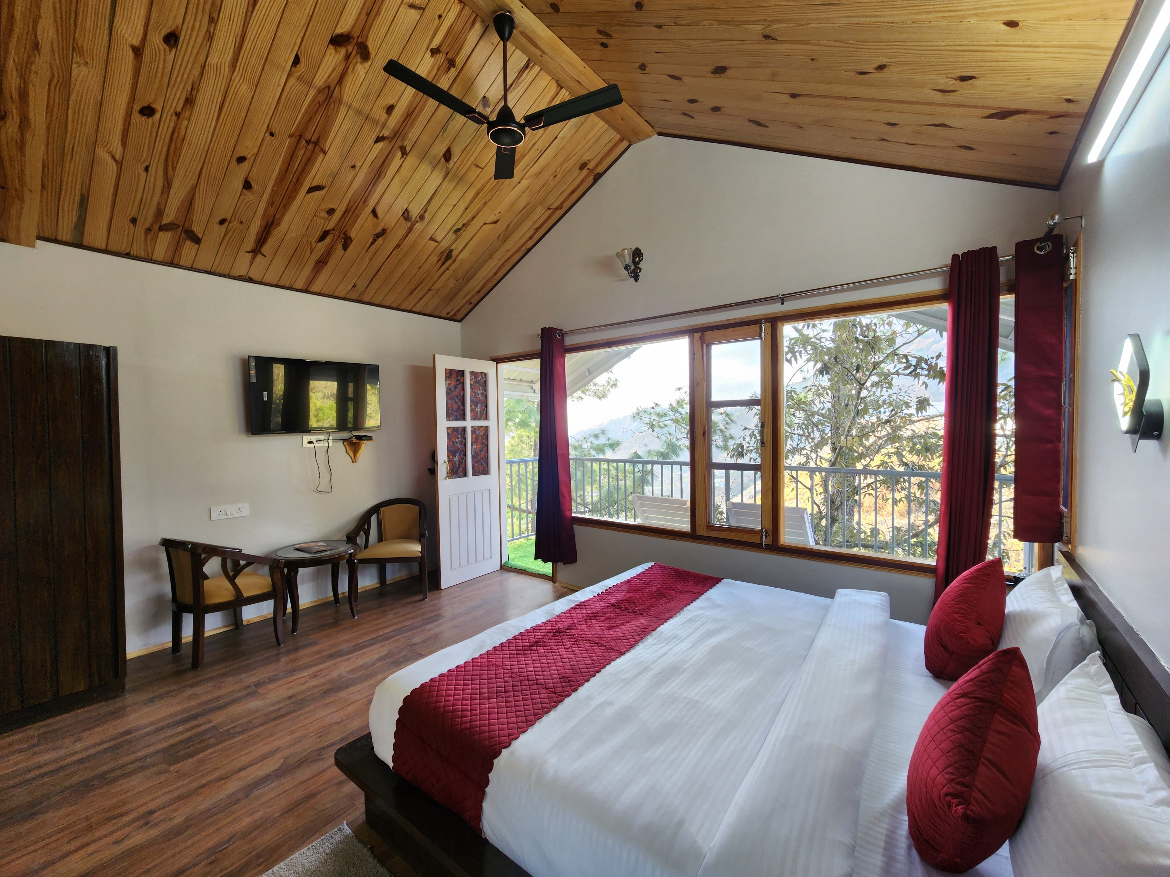 Aranya Resorts - Kandaghat - Tap to explore photos