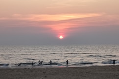 Vitamin Sea Beach Front, Gokarna
