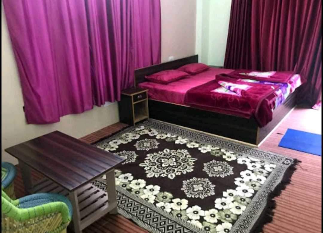 Amit Homestay - Tap to explore photos
