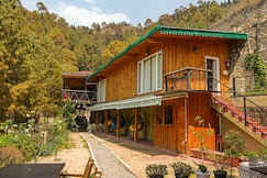 The Himalayan Living Whistling Pines I Rooms, Mukteshwar