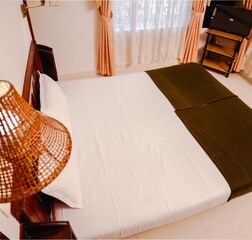 Deluxe Rooms