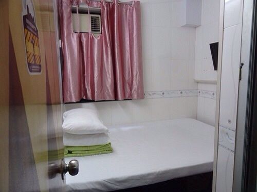 Beverly Guest House Hong Kong Inr 10 Off 1 1 𝐇𝐃
