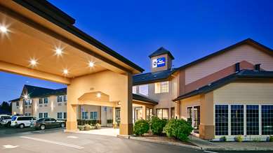 Best Western Dallas Inn & Suites - Tap to explore photos