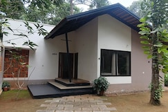 Mini Meadow Villa, Kovalam and Poovar