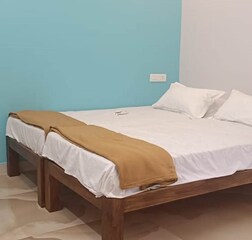 Deluxe AC Room