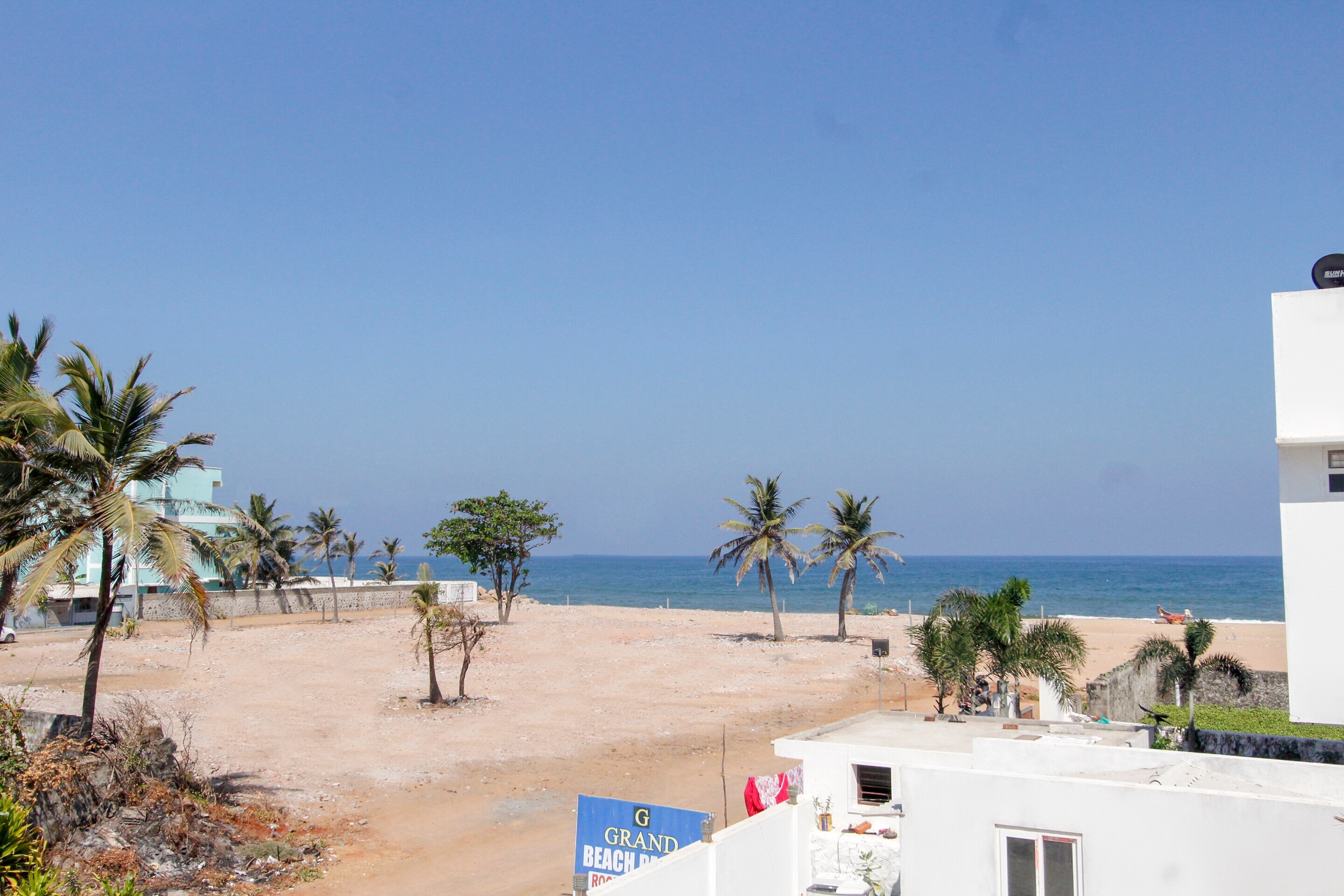 Hotel O Grand Beach Palace - Tap to explore photos