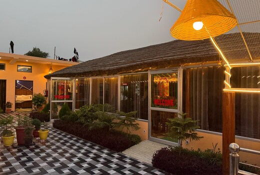 Rama's villa and family restaurant