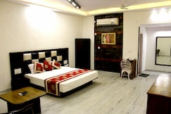 Kaveri Hotel, Yamunanagar