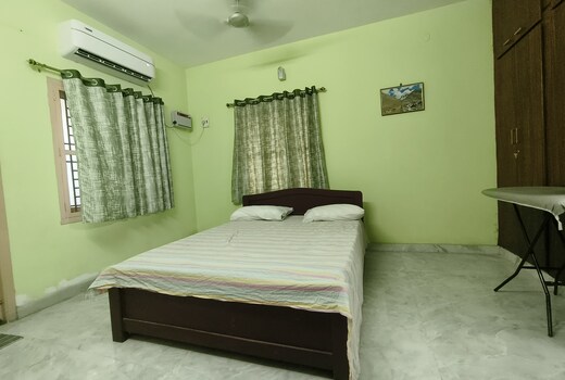 SMASSOCIATES HOME STAY  SERVICES