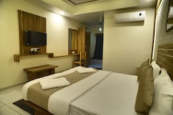 Hotel Royal king, Vadodara