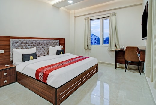 Falgship OYO Hotel Formerly Shivanya