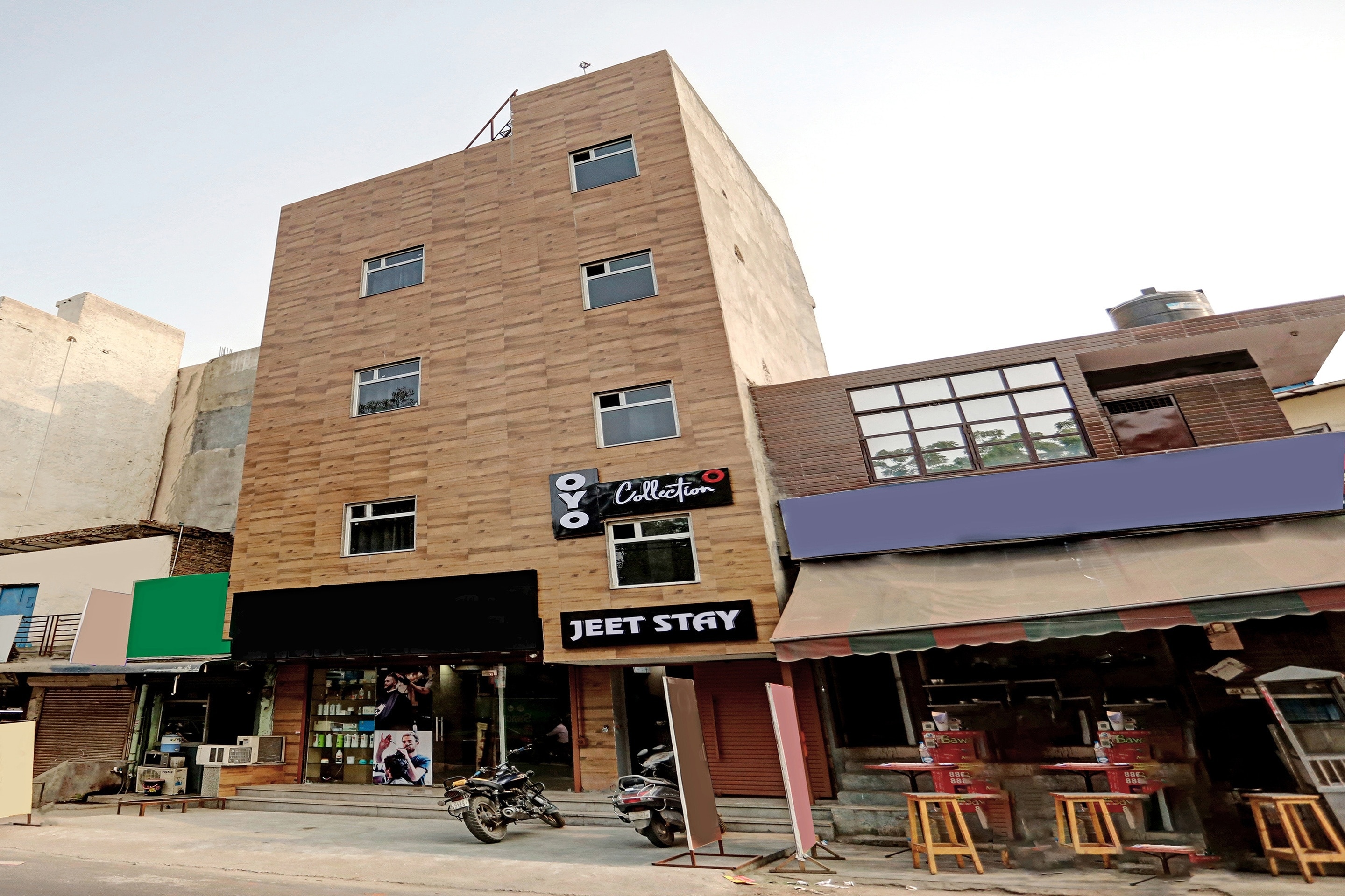 Hotel O JEET STAY - Tap to explore photos