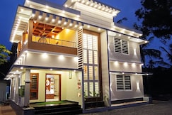 Yanis Marari | 500m to Kreupasanam Church, Alleppey