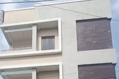 OMR CLASSIC ROOMS, Chennai