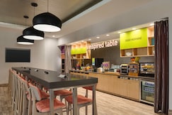 Home2 Suites by Hilton-Austin North/Near the Domain, TX, Austin, Texas