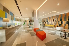 Holiday Inn Express Leshan City Square, Leshan